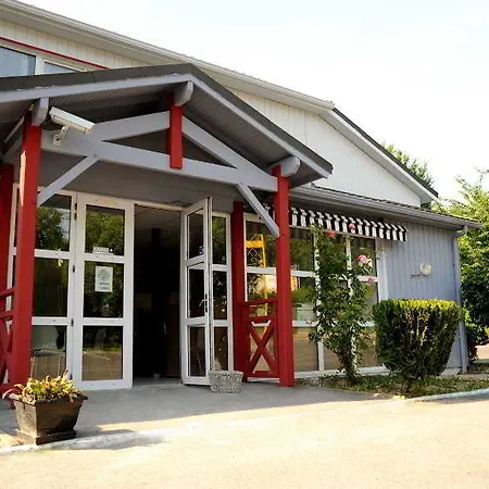 Balladins Chelles Hotel 2*